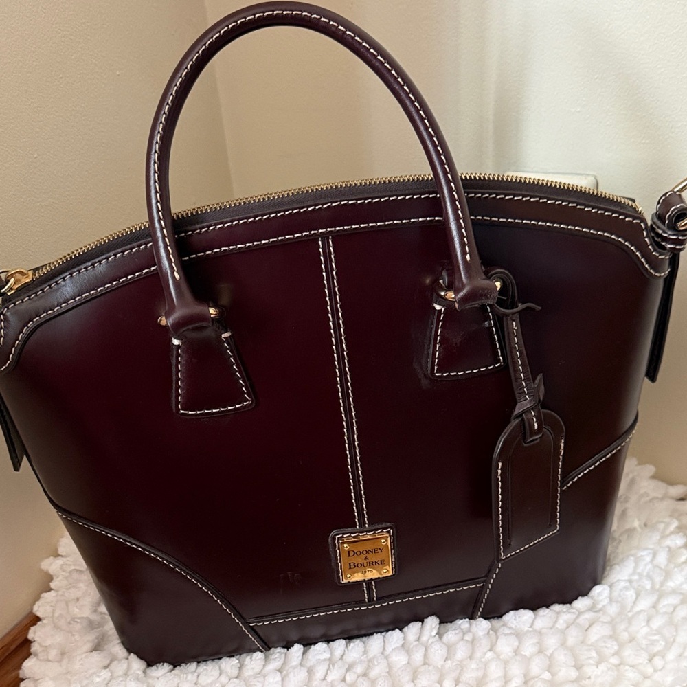 Dooney & Bourke Bordeaux Selleria Florentine Leather Domed Satchel - Picture 2 of 8